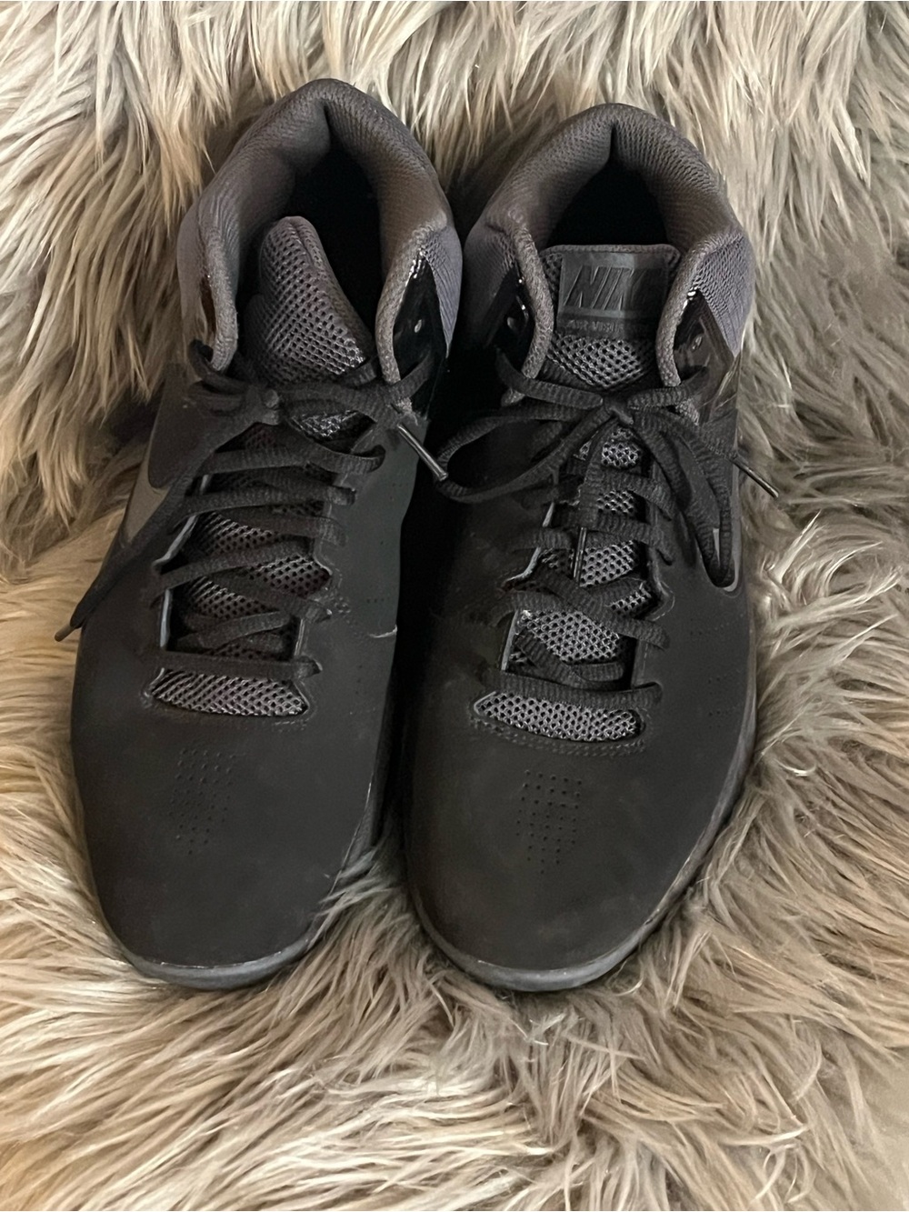 Nike Men’s Black and Gray Athletic Shoes